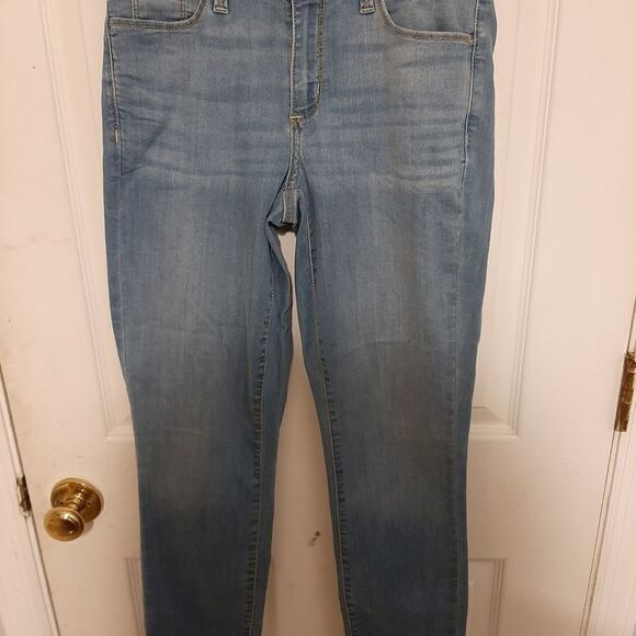 Universal Thread Size 2 Skinny Jeans - Picture 1 of 5